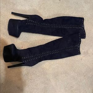 Knee Length Platform Heeled Boots